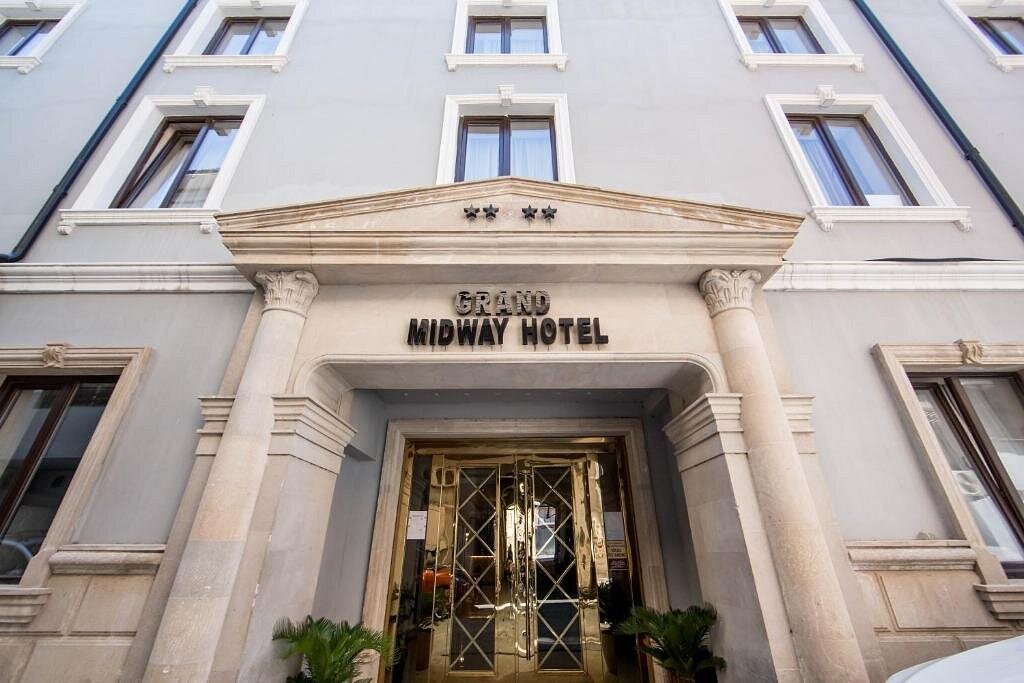 Grand Midway Baku